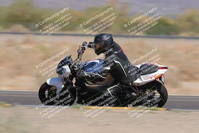 media/Oct-09-2022-SoCal Trackdays (Sun) [[95640aeeb6]]/Turn 15 Inside Distant Pans (1145am)/